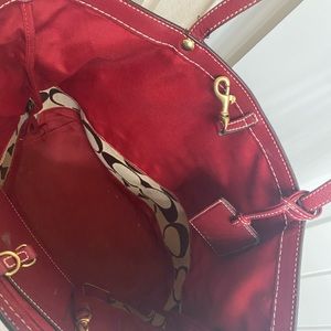 Coach shoulder tote